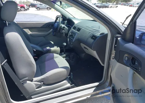 2005 Ford Focus Zx3 from USA, damaged, VIN 3FAFP31N45R136601